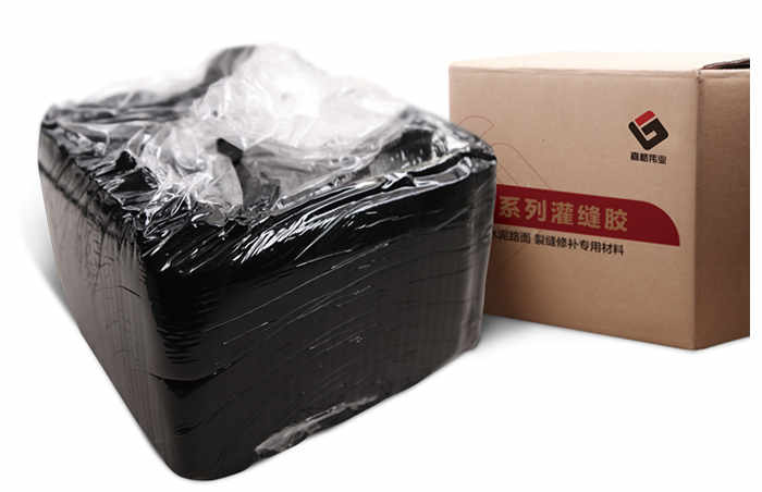 隨著道路養(yǎng)護(hù)對質(zhì)量重視程度越來越強(qiáng)，道路灌縫膠被廣泛關(guān)注